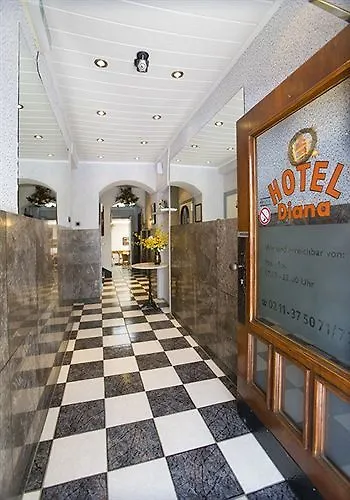ゲストハウス Hotel Diana デュッセルドルフ